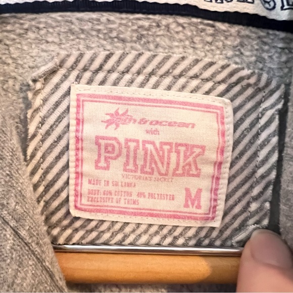 PINK | Rare Y2K Virginia Tech Hokies hooded sweatshirt - Picture 4 of 10